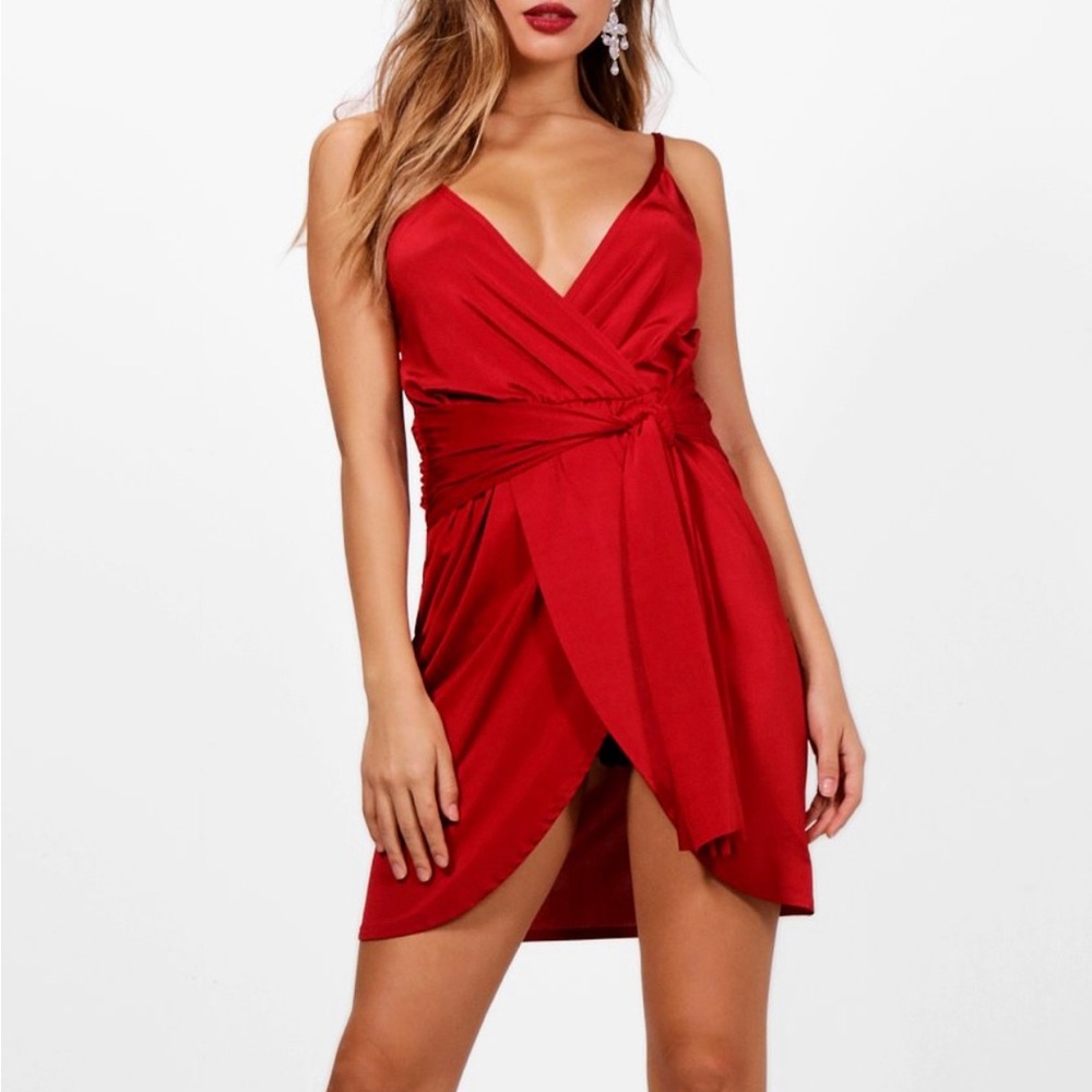 WRAP BELTED BODYCON DRESS (Boohoo) NWT